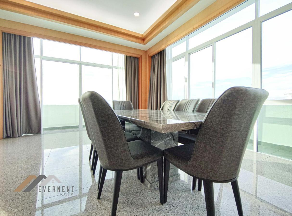 Apartment Bay Penthouse By Evernent Miri