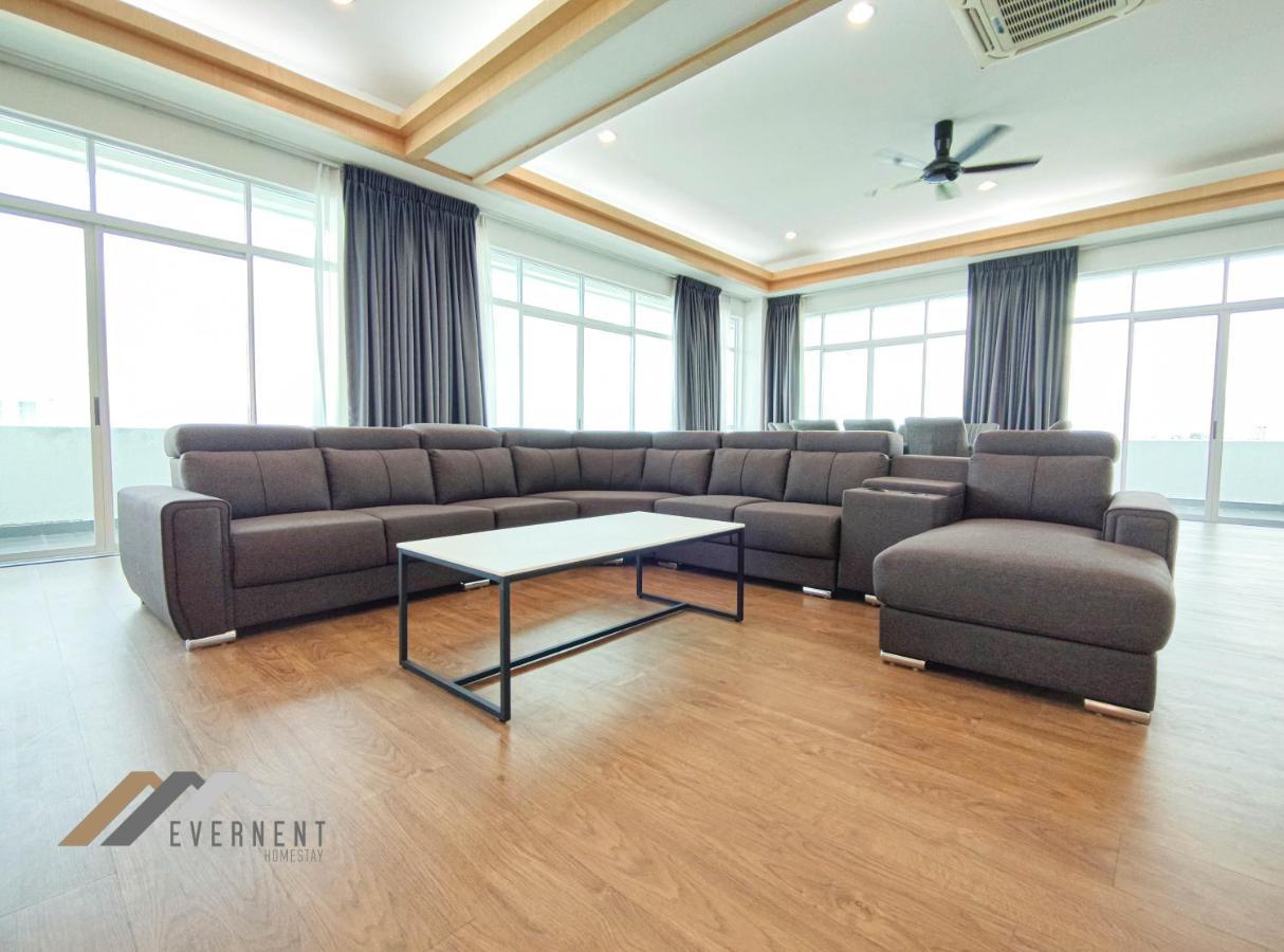 Bay Penthouse By Evernent Apartment Miri