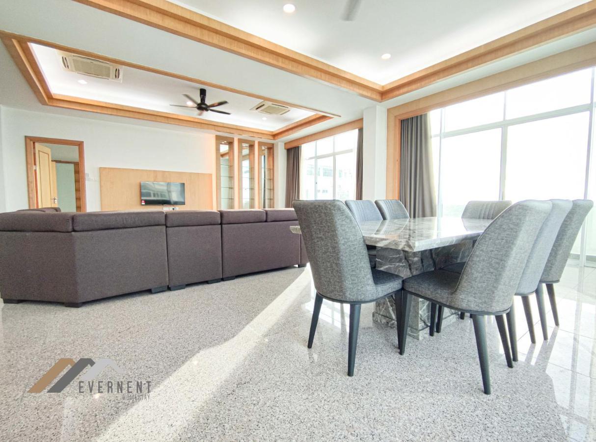 Apartment Bay Penthouse By Evernent