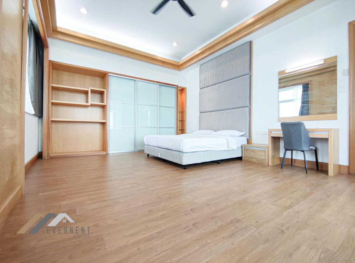 Apartment Bay Penthouse By Evernent Miri